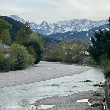 Apartamento Zugspitze 67 Mit Sauna In Bei Garmisch-partenkirchen