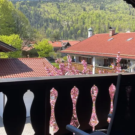 Apartamento Zugspitze 67 Mit Sauna In Bei Garmisch-partenkirchen